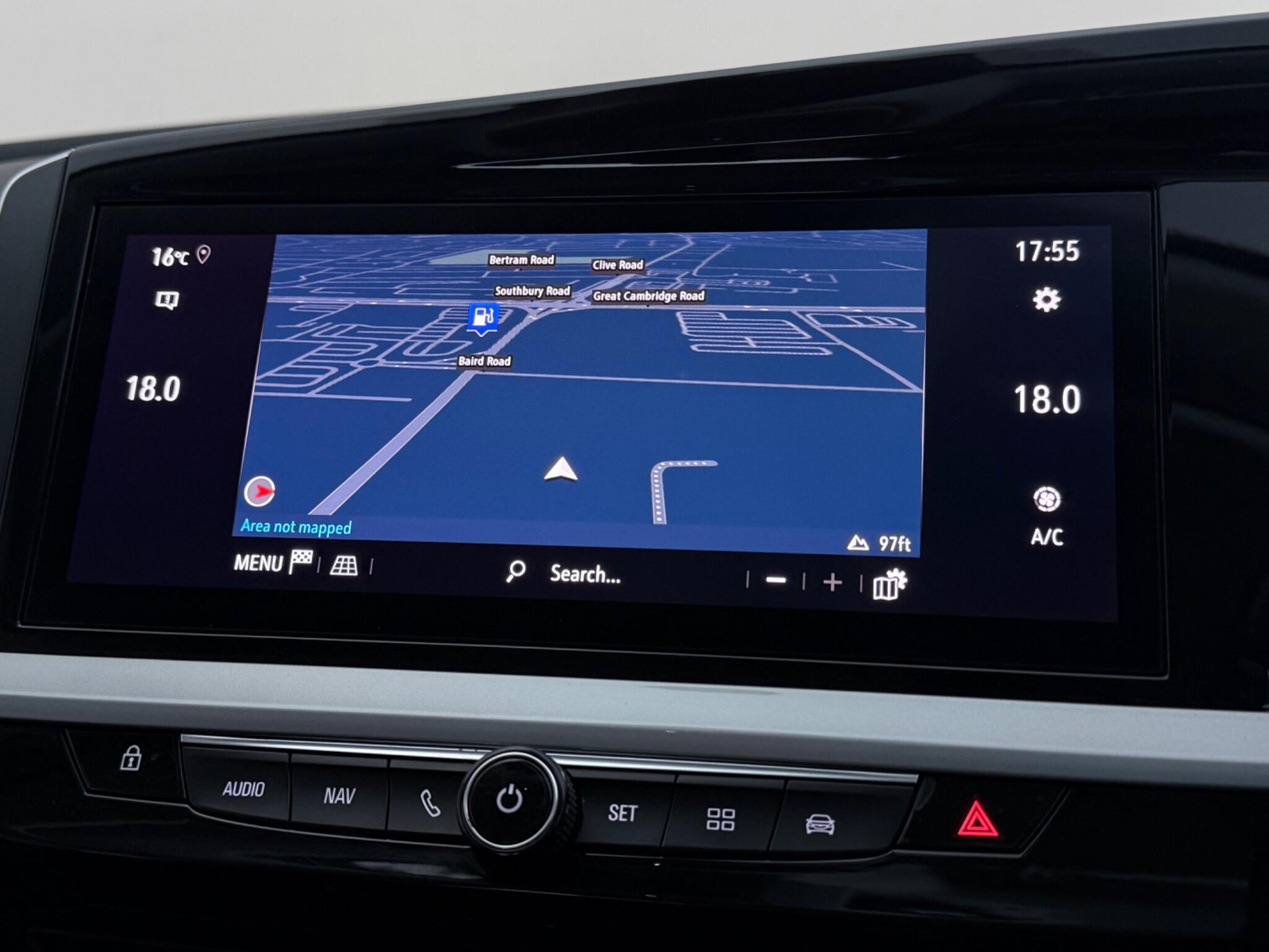 Vauxhall Grandland view 34