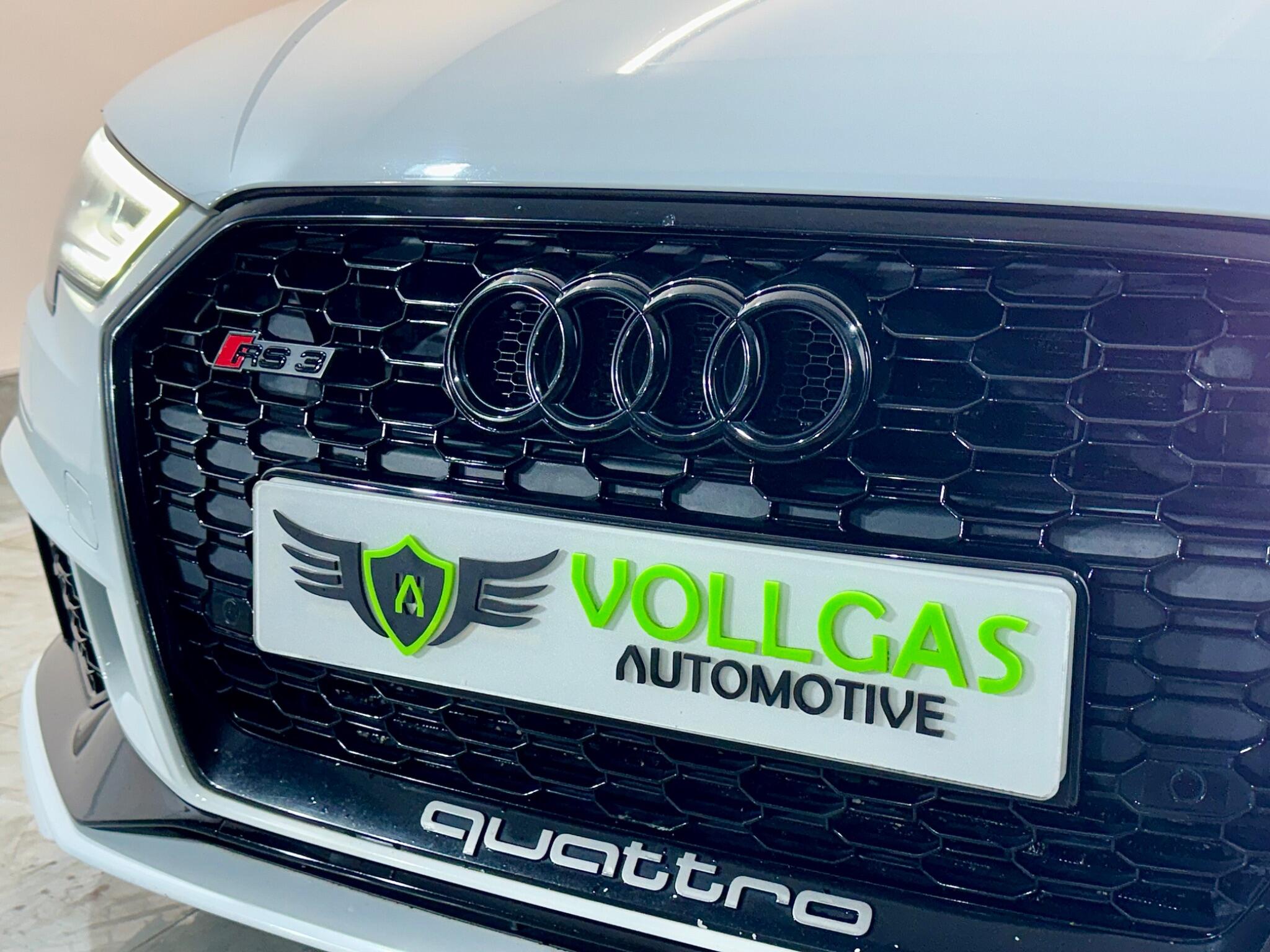 Audi RS3 view 63