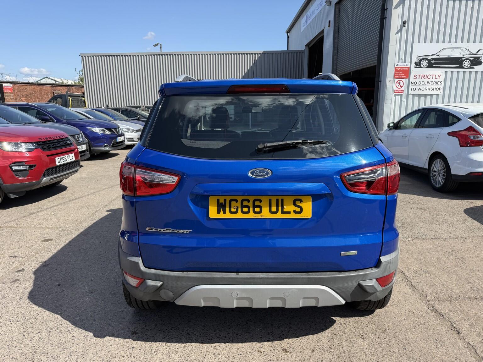 Ford Ecosport view 8