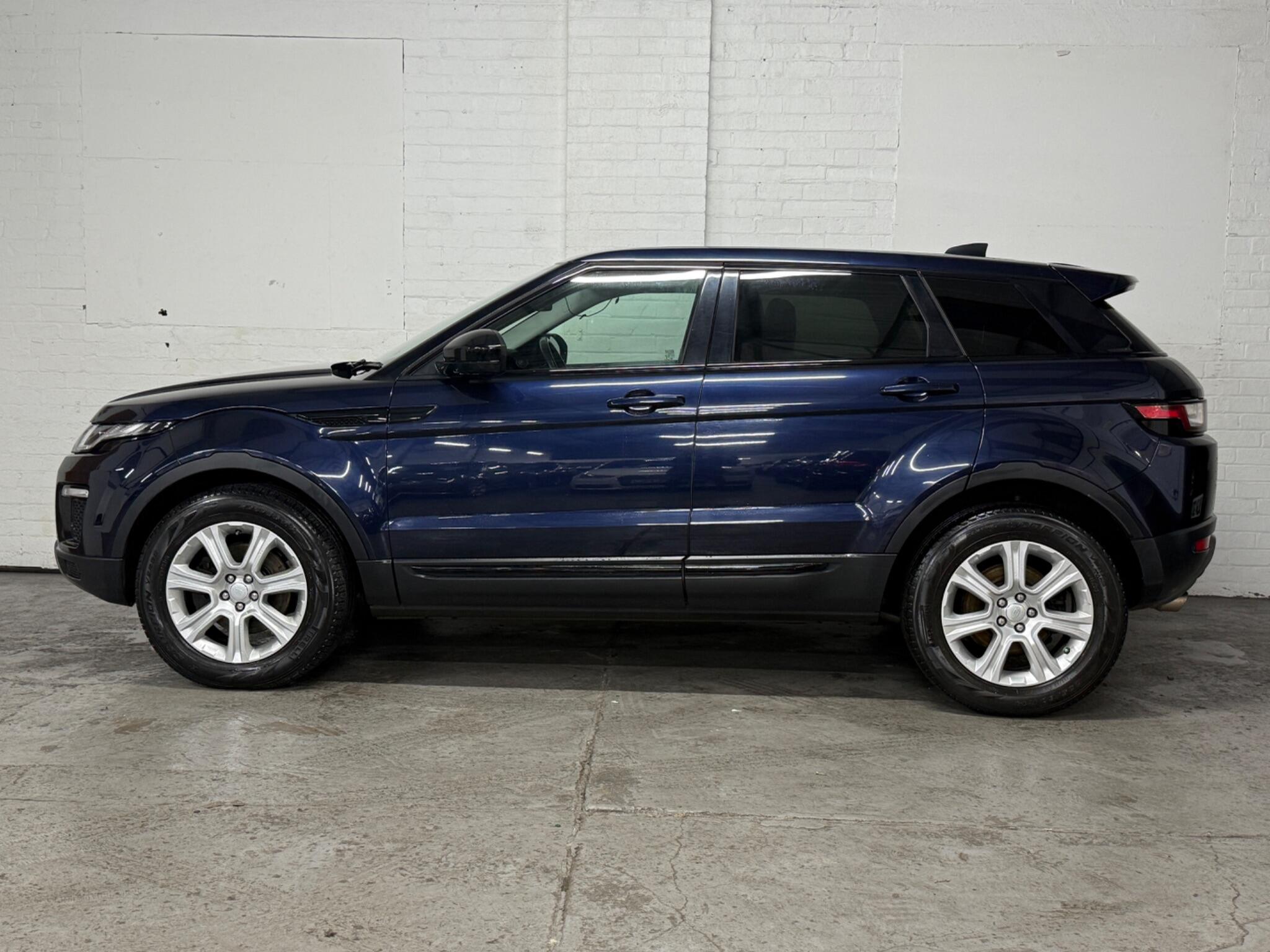 2017 Land Rover Range Rover Evoque 2.0 TD4 SE Tech Auto 4WD Euro 6 (s/s) 5dr • 80,500 miles image 7
