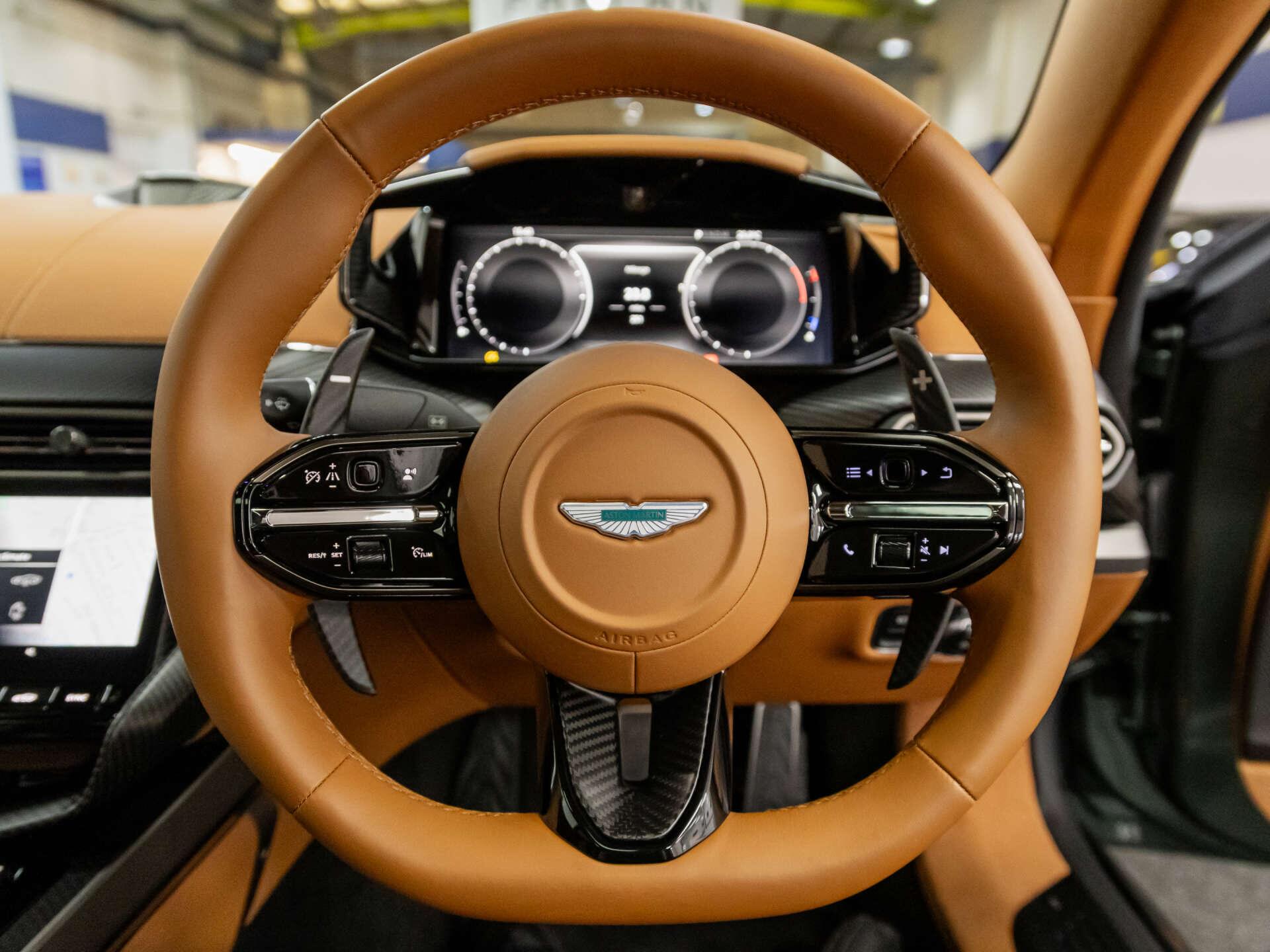 Aston Martin Vanquish view 44