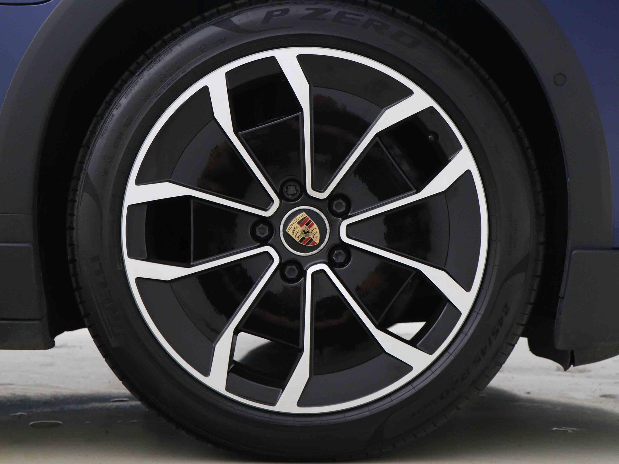 Porsche Taycan view 5