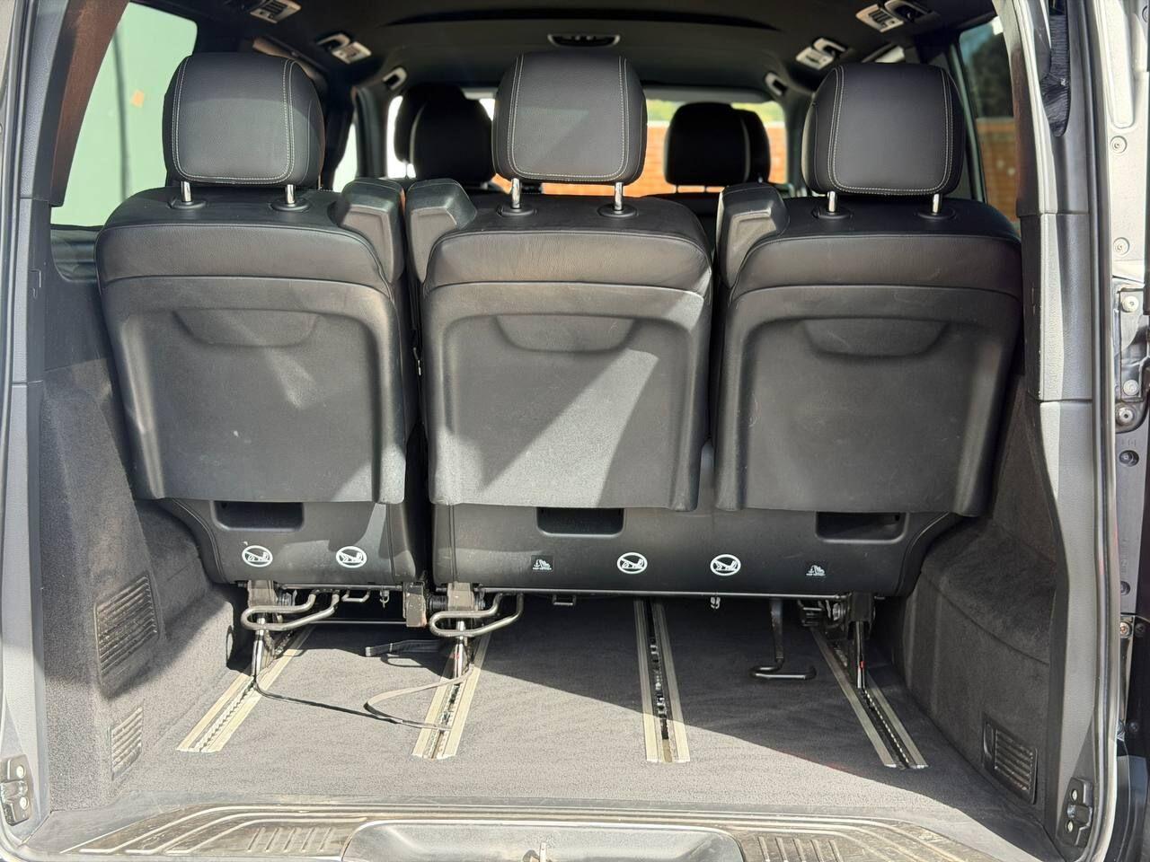 Mercedes-Benz EQV view 56