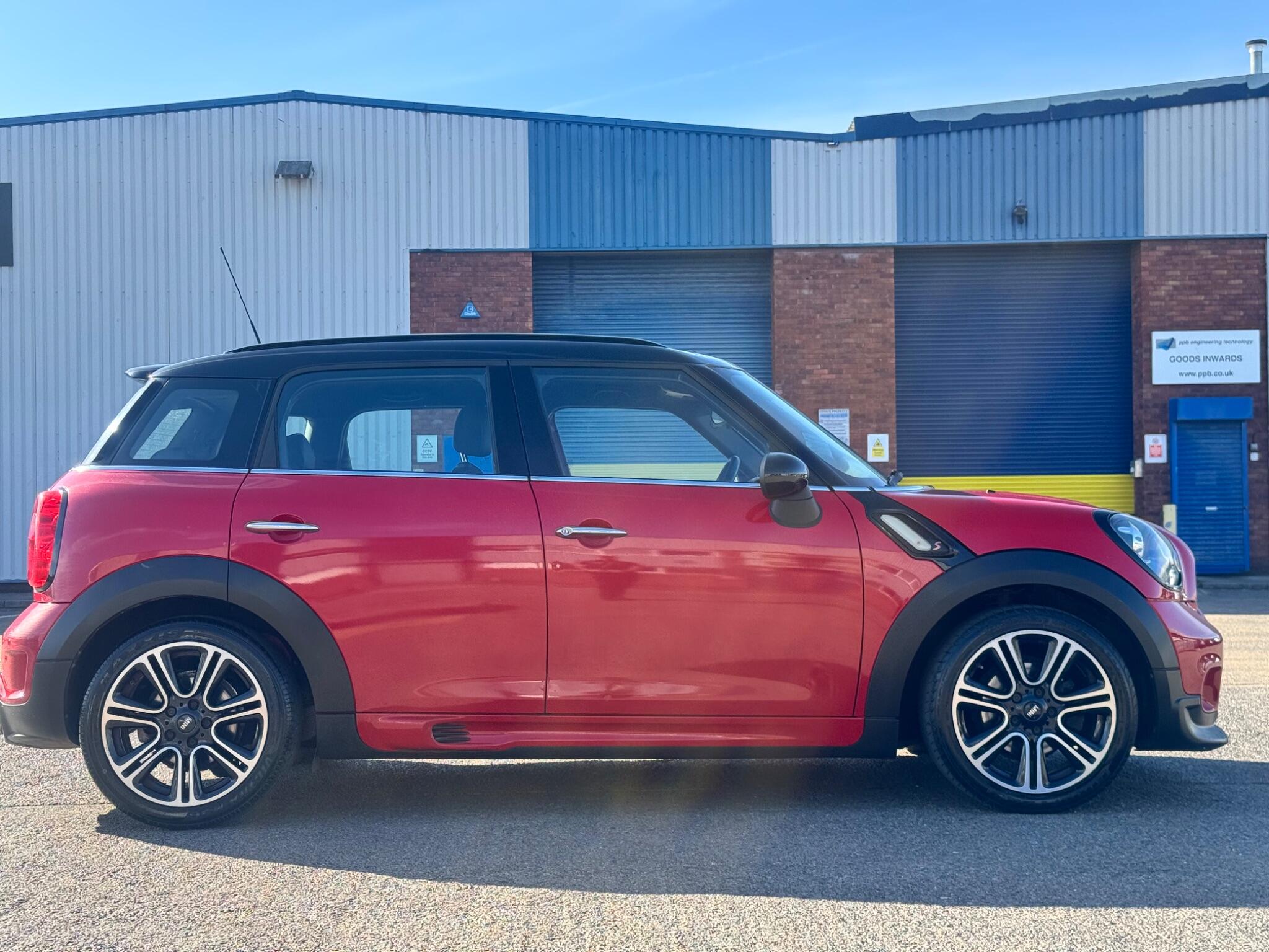 Mini Countryman view 15