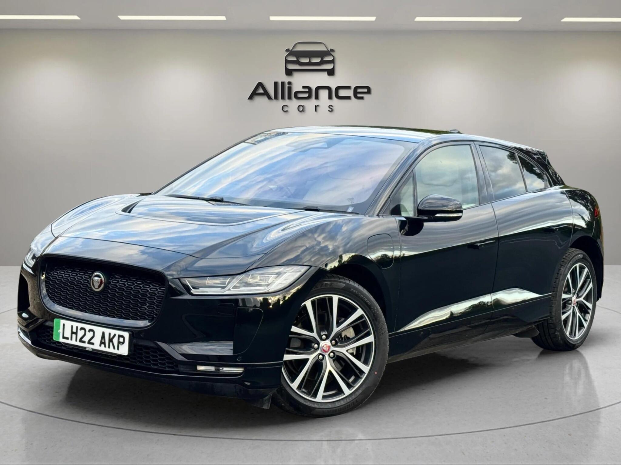 Jaguar I-Pace view 22