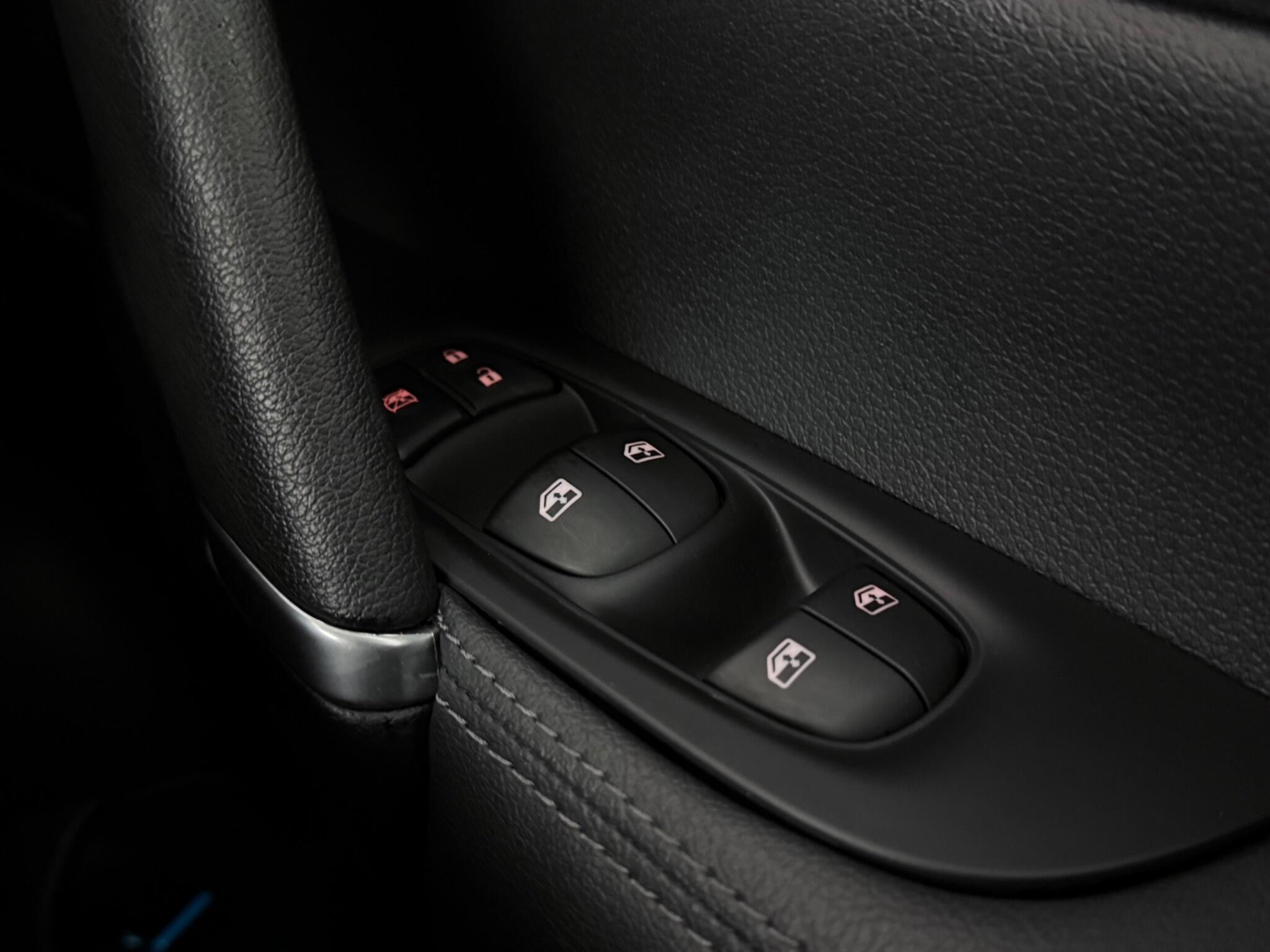 Nissan Qashqai view 17