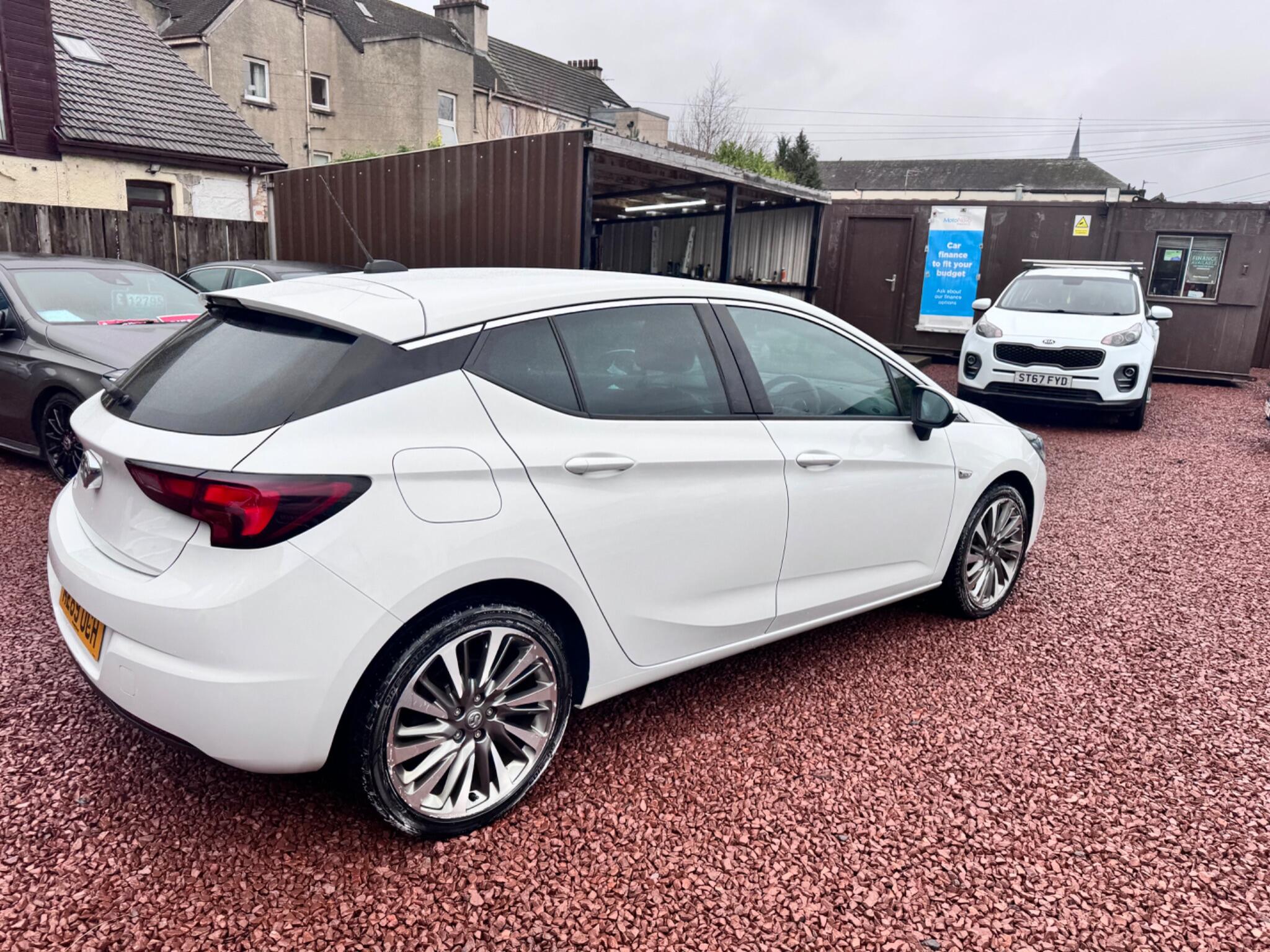 Vauxhall Astra view 10
