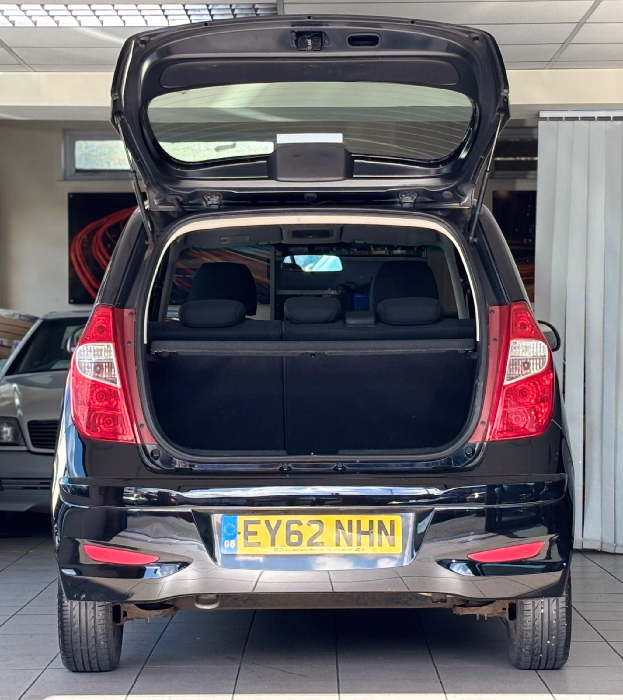 Hyundai I10 view 22