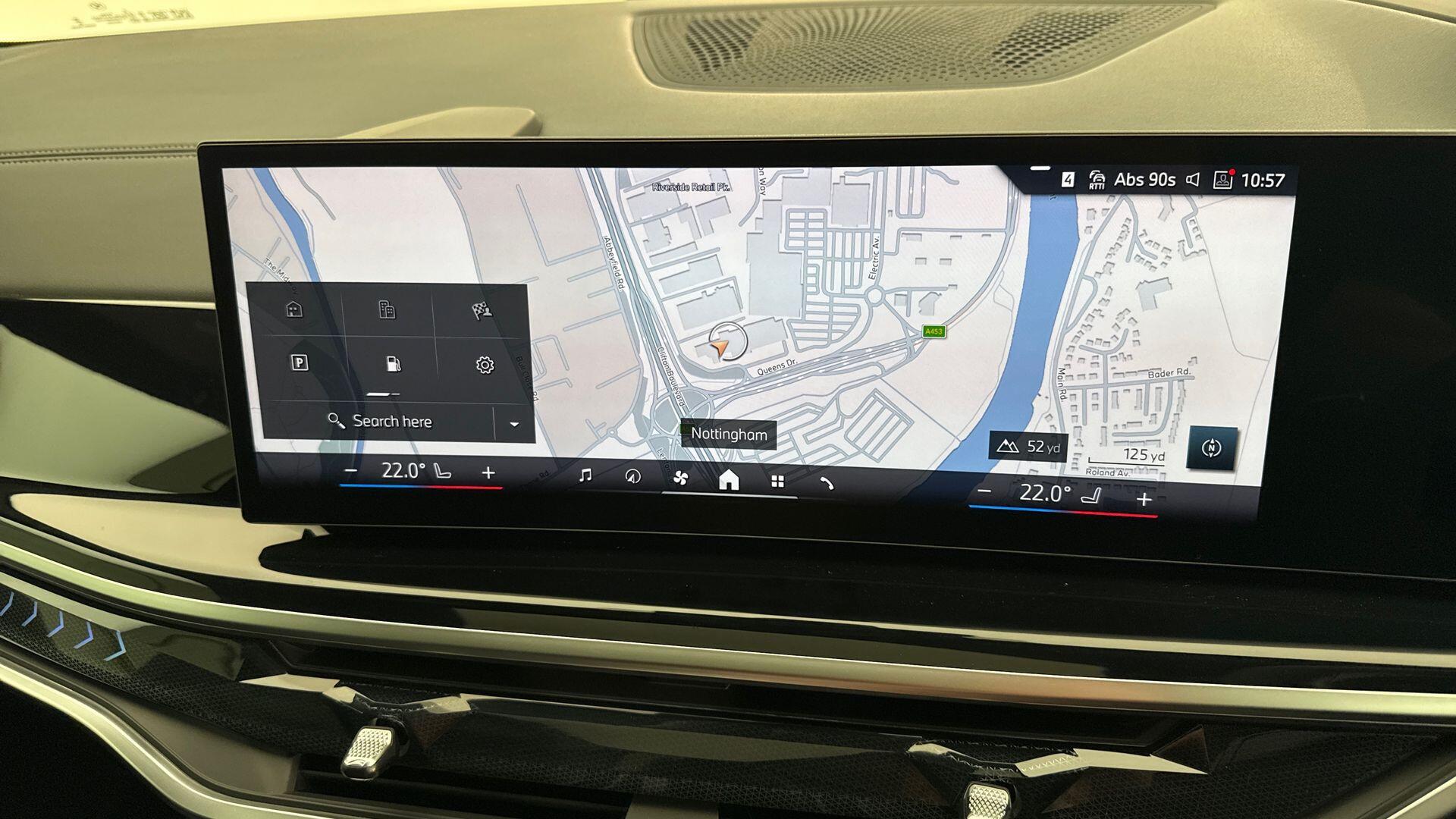 BMW X5 view 28