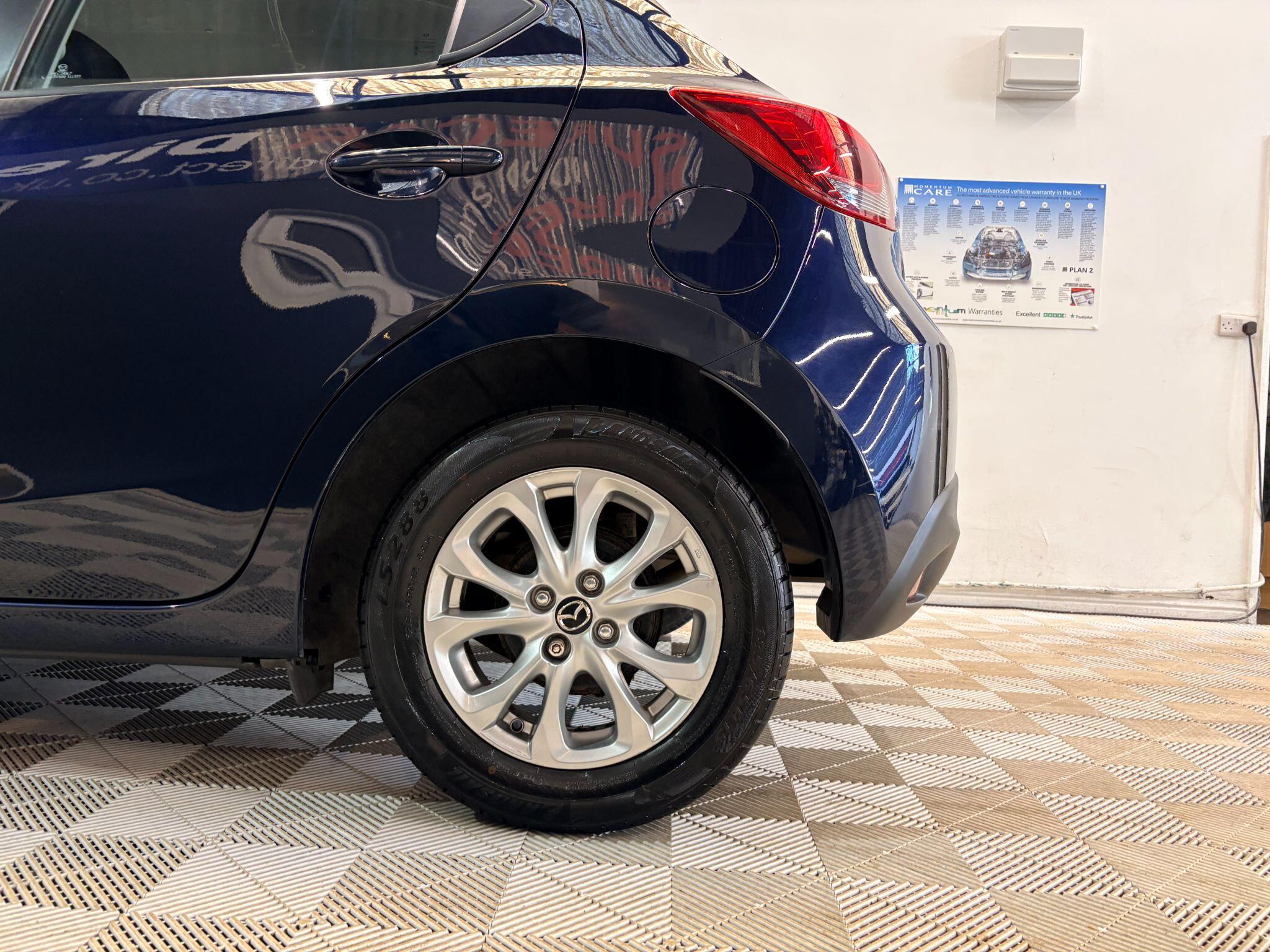 Mazda Mazda2 view 6