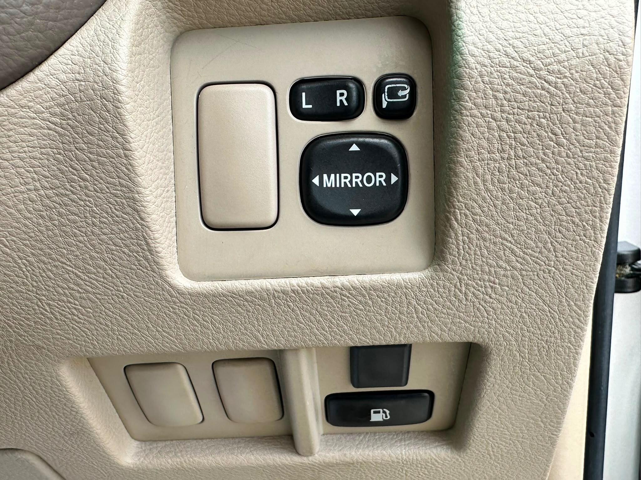 Lexus RX view 18