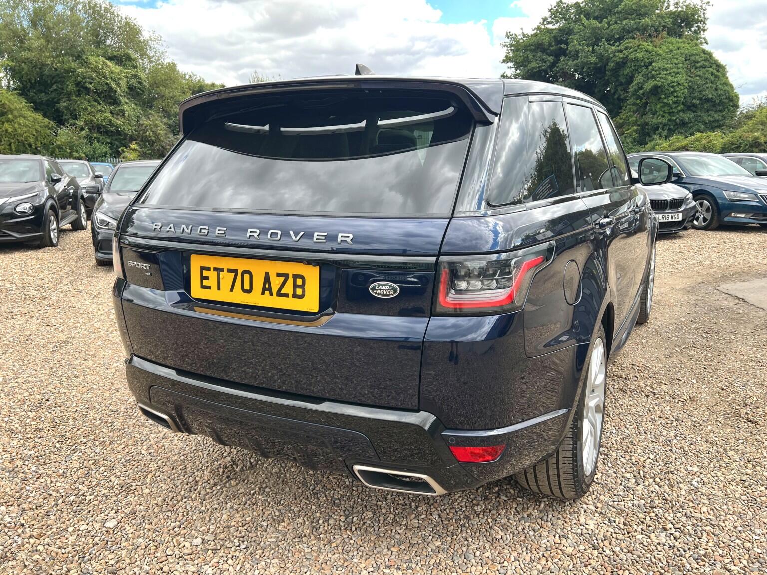 Land Rover Range Rover Sport view 4