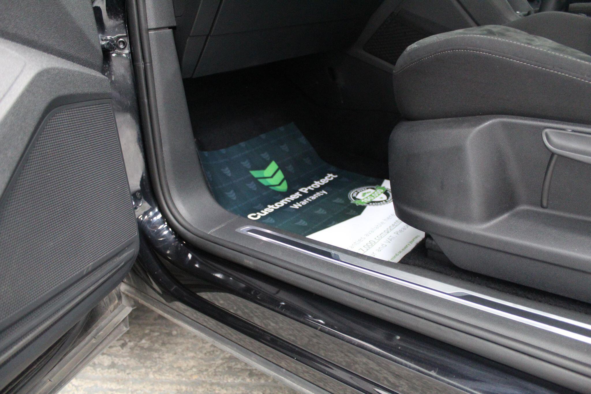 Volkswagen Tiguan view 35