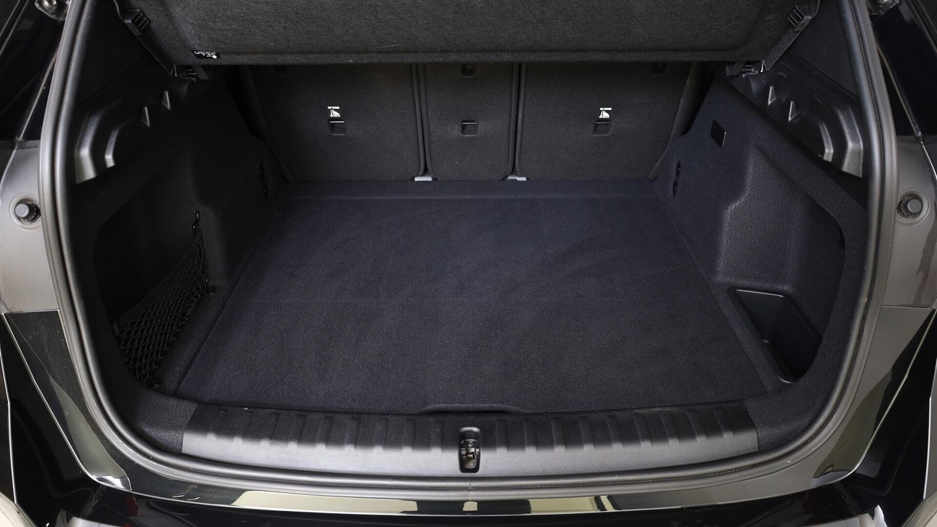 BMW X1 view 13
