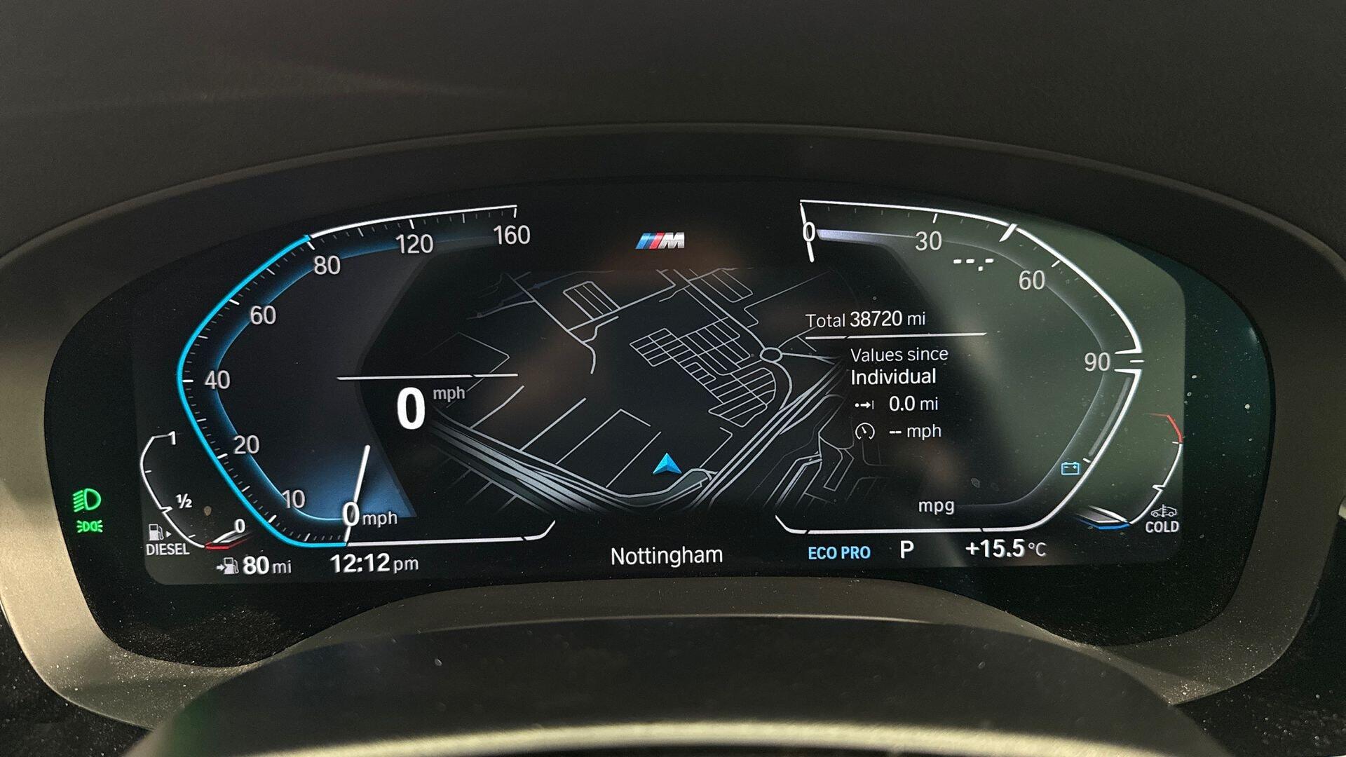 BMW 5 Series view 9