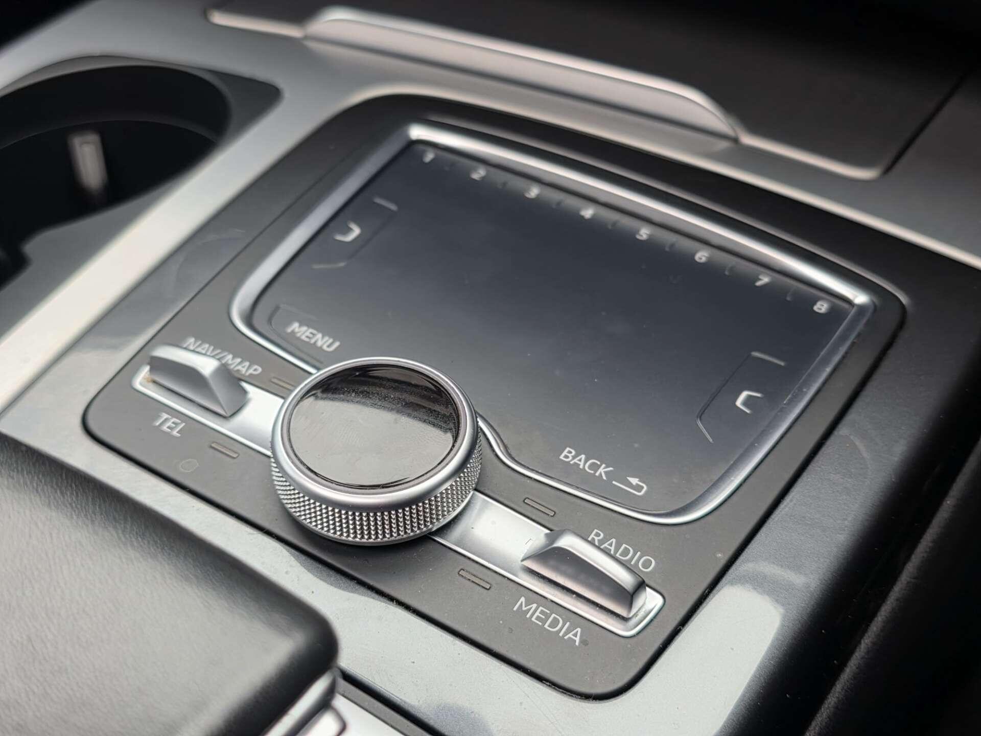 Audi SQ7 view 54