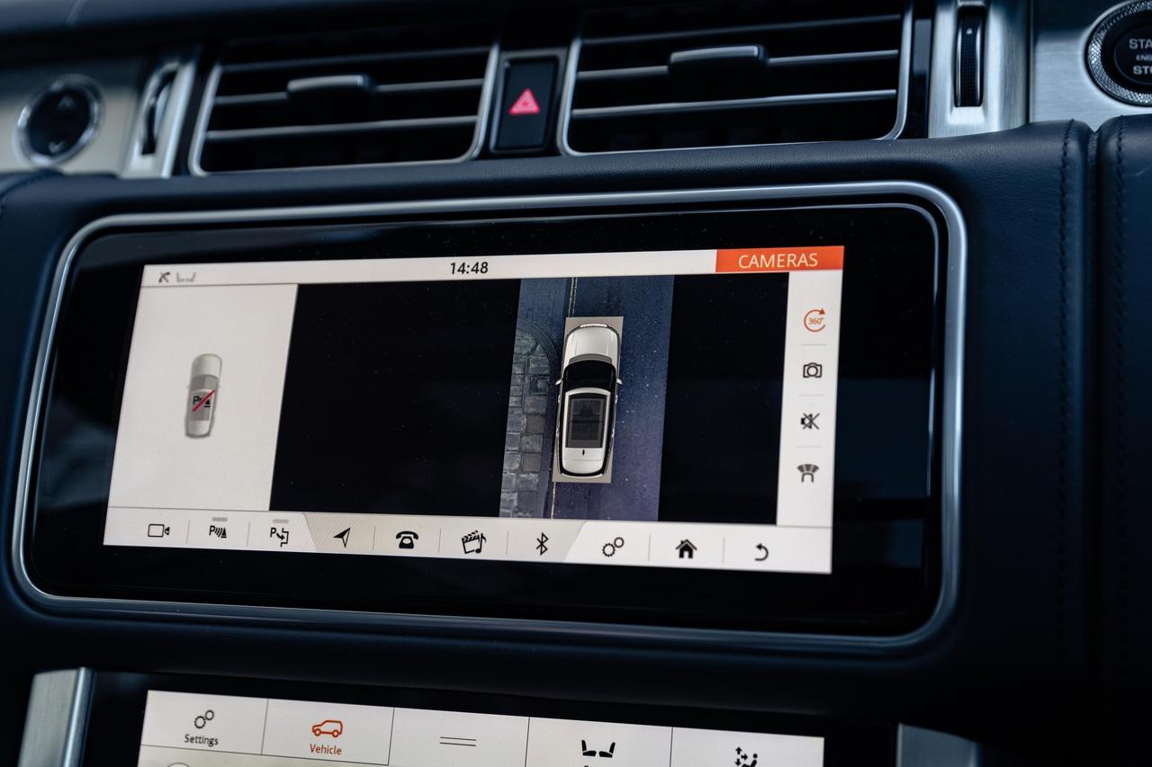 Land Rover Range Rover view 47