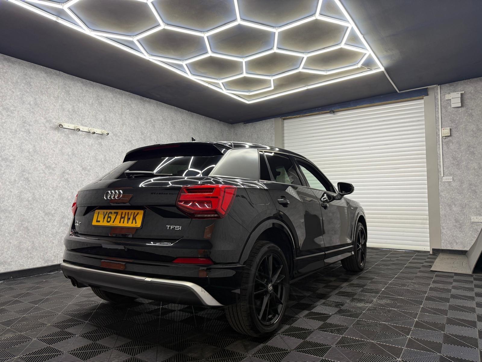 Audi Q2 view 4