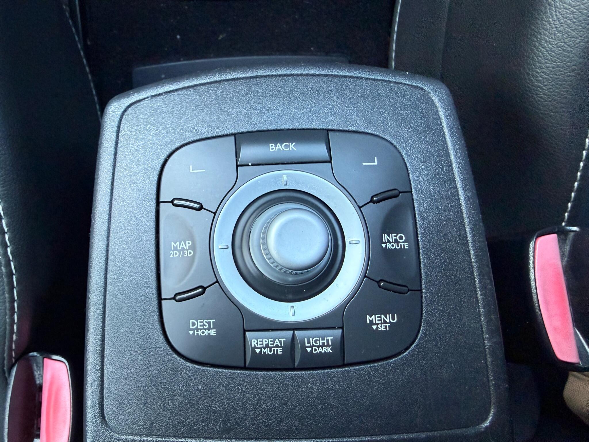 2015 Renault Scenic image 31