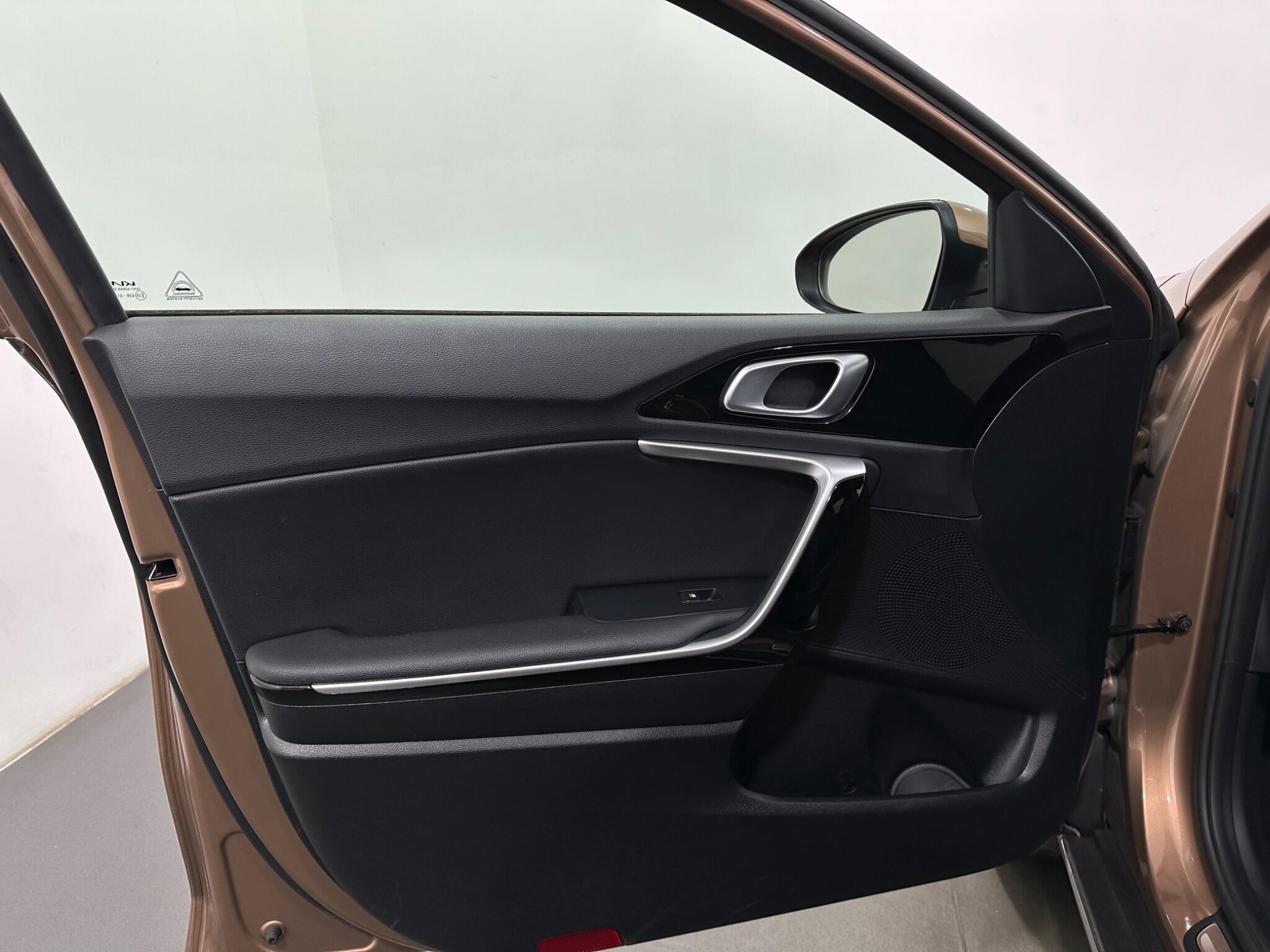 Kia XCeed view 37
