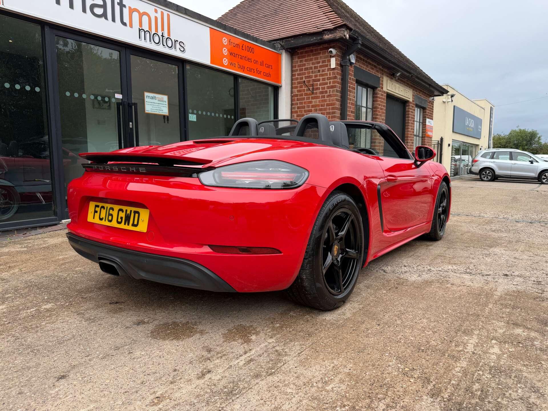 Porsche Boxster view 36