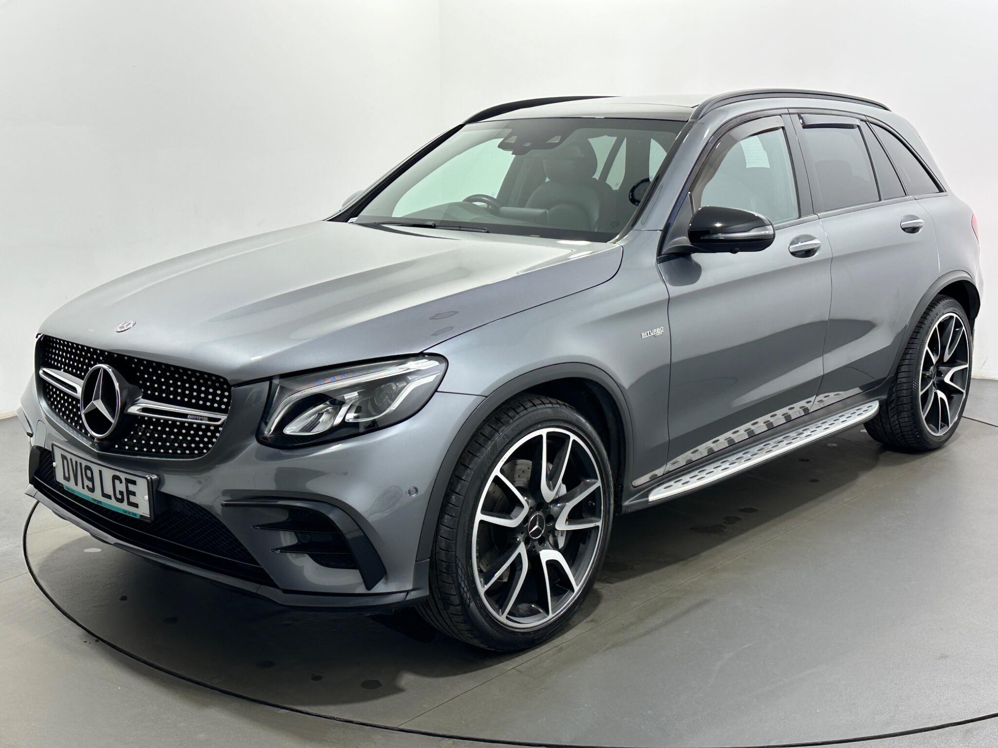 Mercedes-Benz GLC view 55