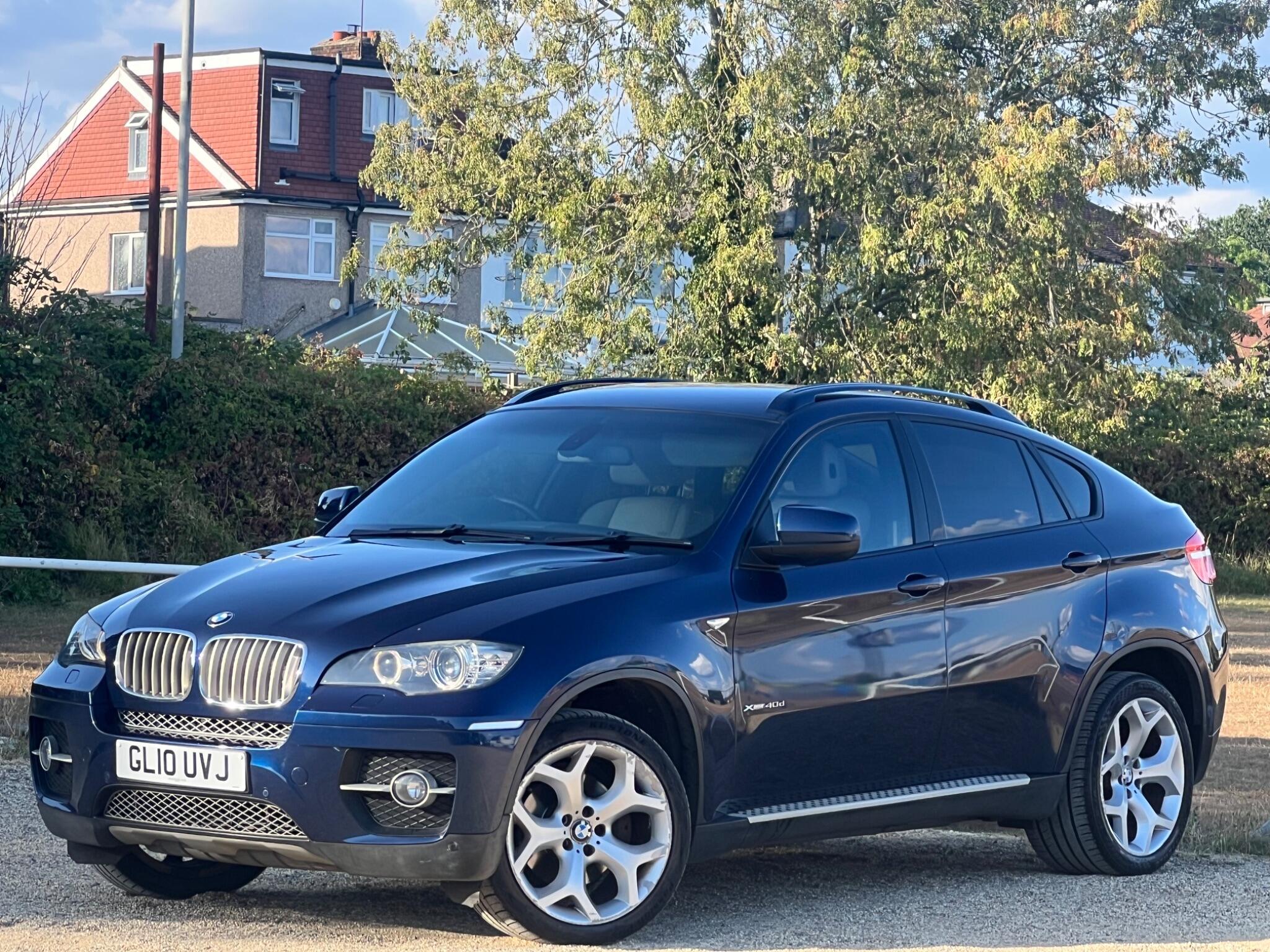 BMW X6 view 2