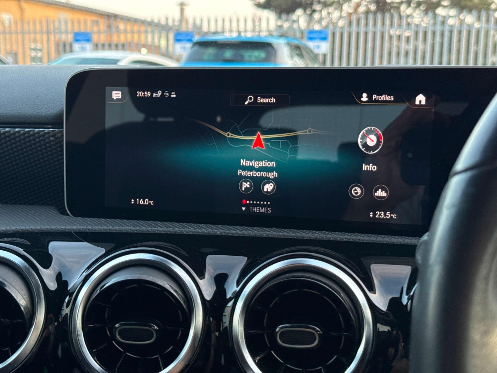 Mercedes-Benz A Class view 72