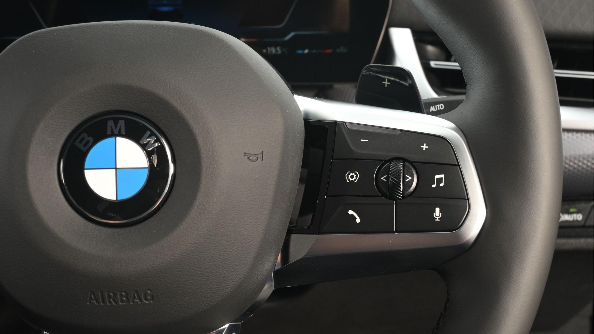 BMW X2 view 18
