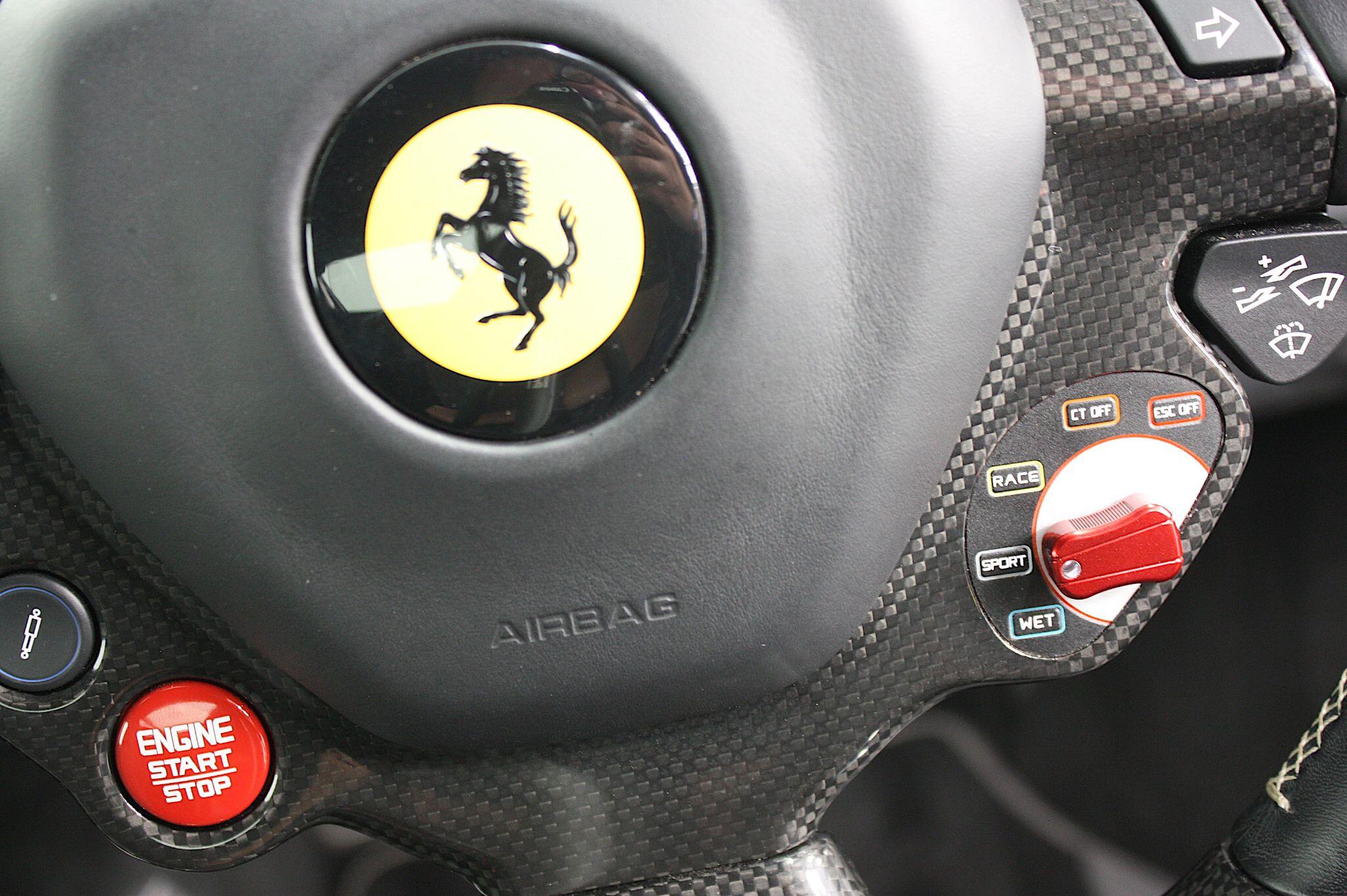 Ferrari 488 view 26