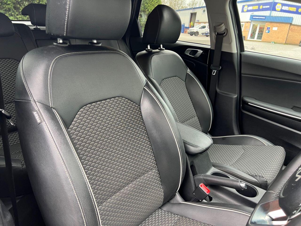 Kia Ceed view 10