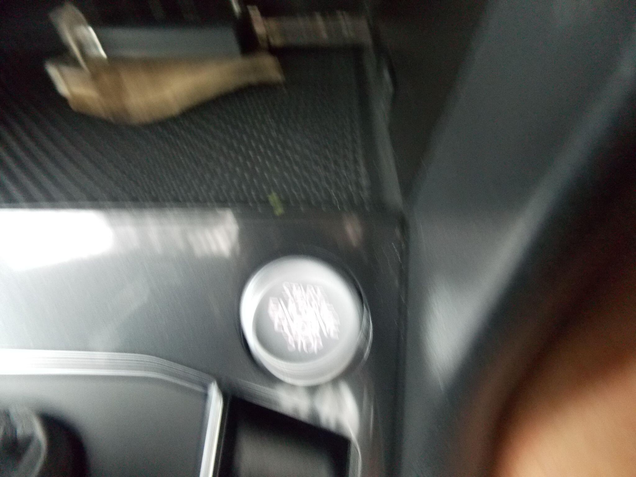 Volkswagen Tiguan view 90