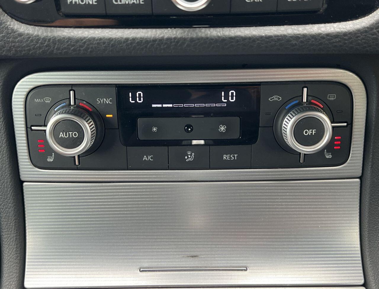 Volkswagen Touareg view 37