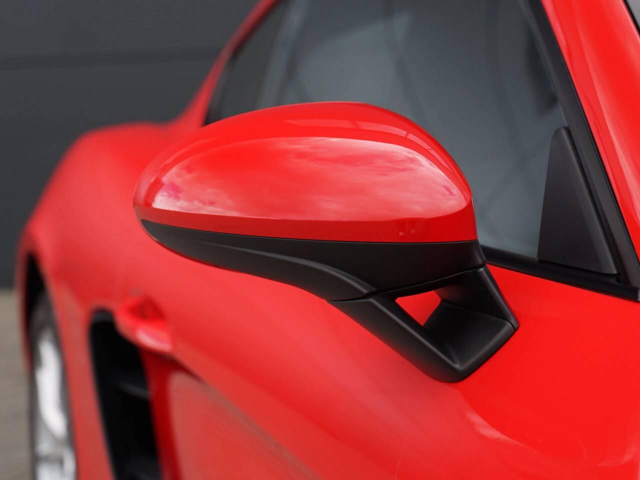 Porsche Cayman view 46