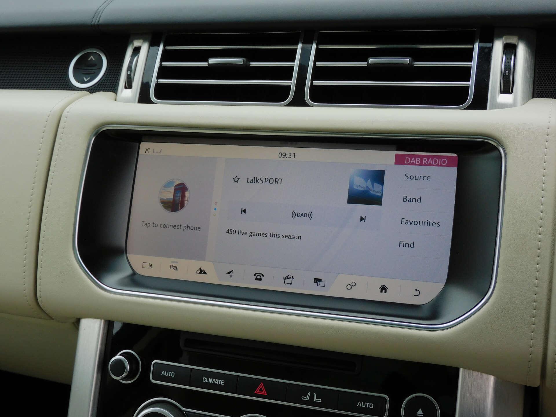 Land Rover Range Rover view 32