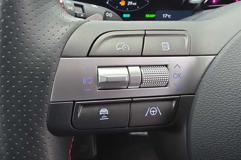 Hyundai Kona view 21