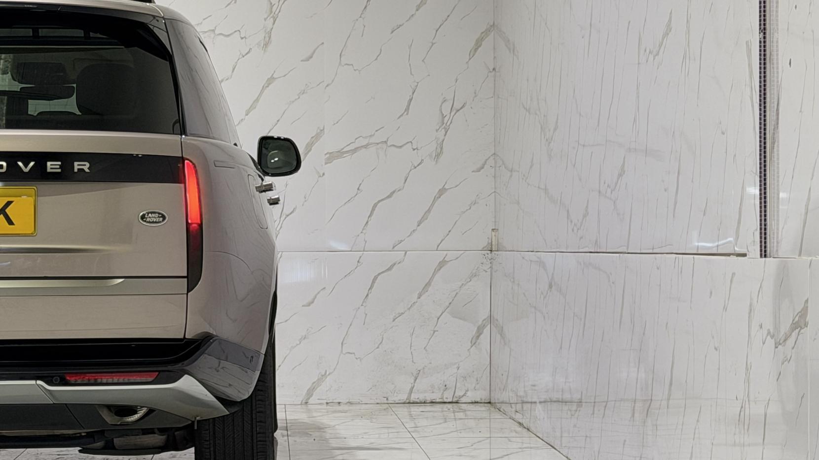 Land Rover Range Rover view 49