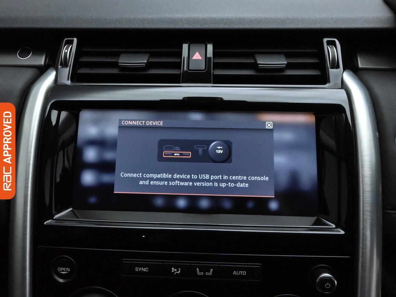 Land Rover Discovery view 26