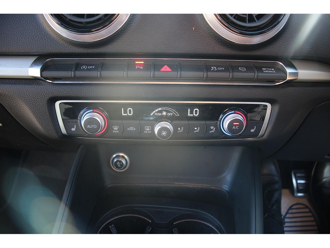 Audi S3 view 30