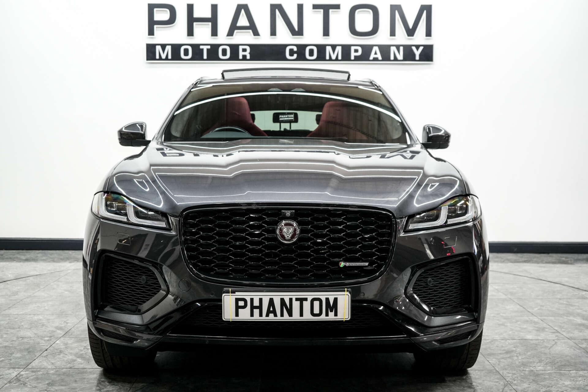 Jaguar F-Pace view 3