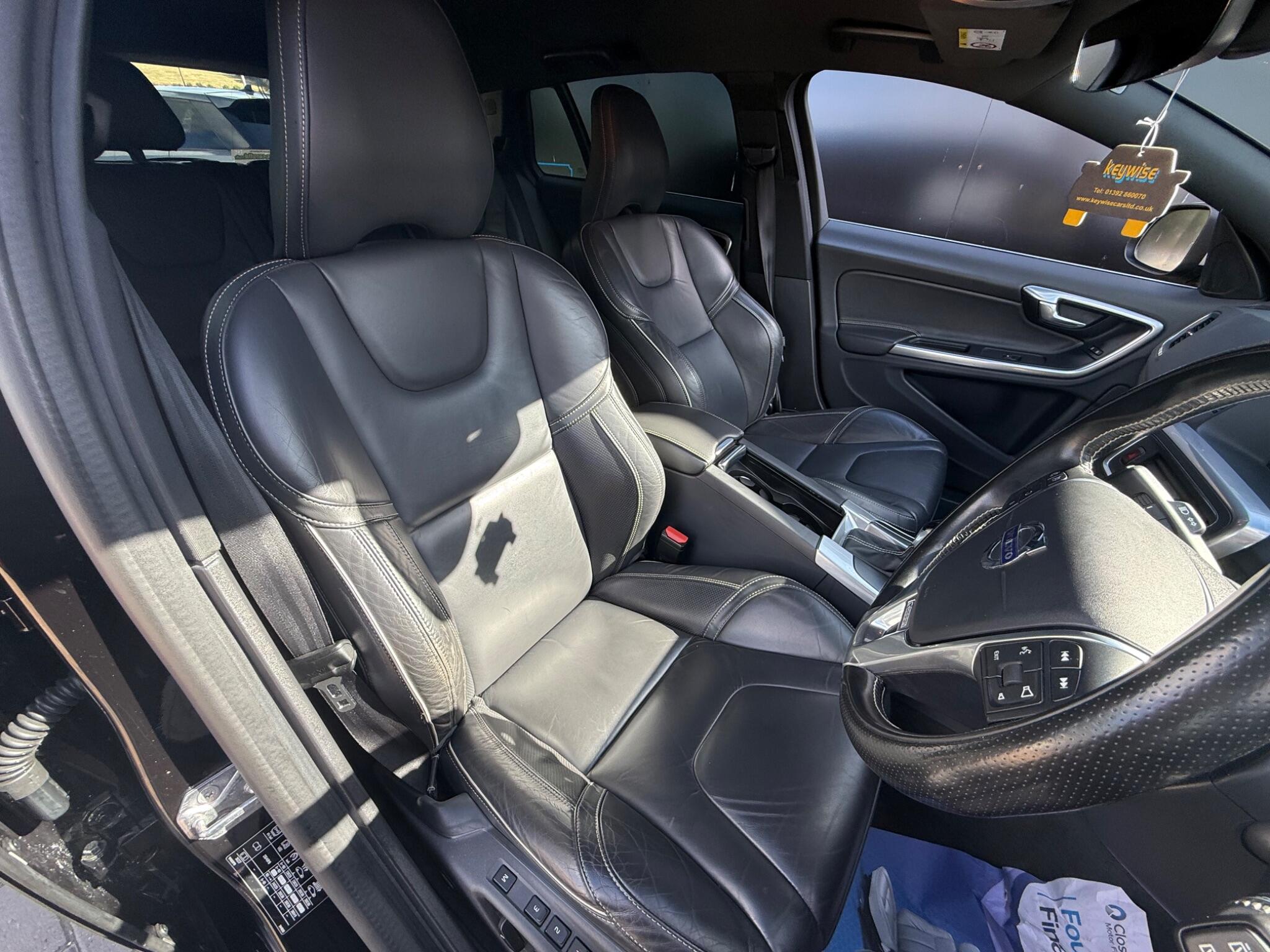 Volvo V60 view 26