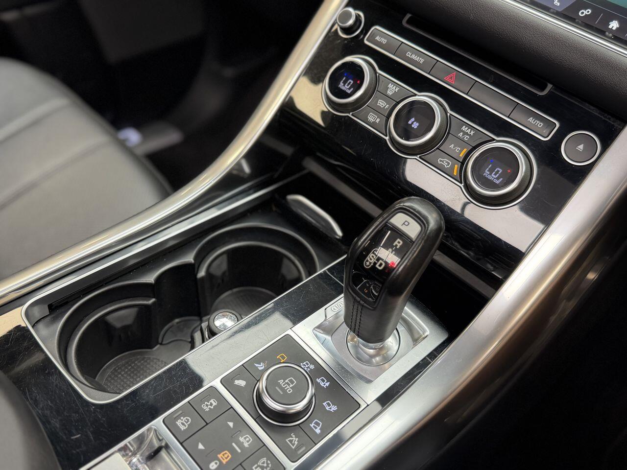 Land Rover Range Rover Sport view 32