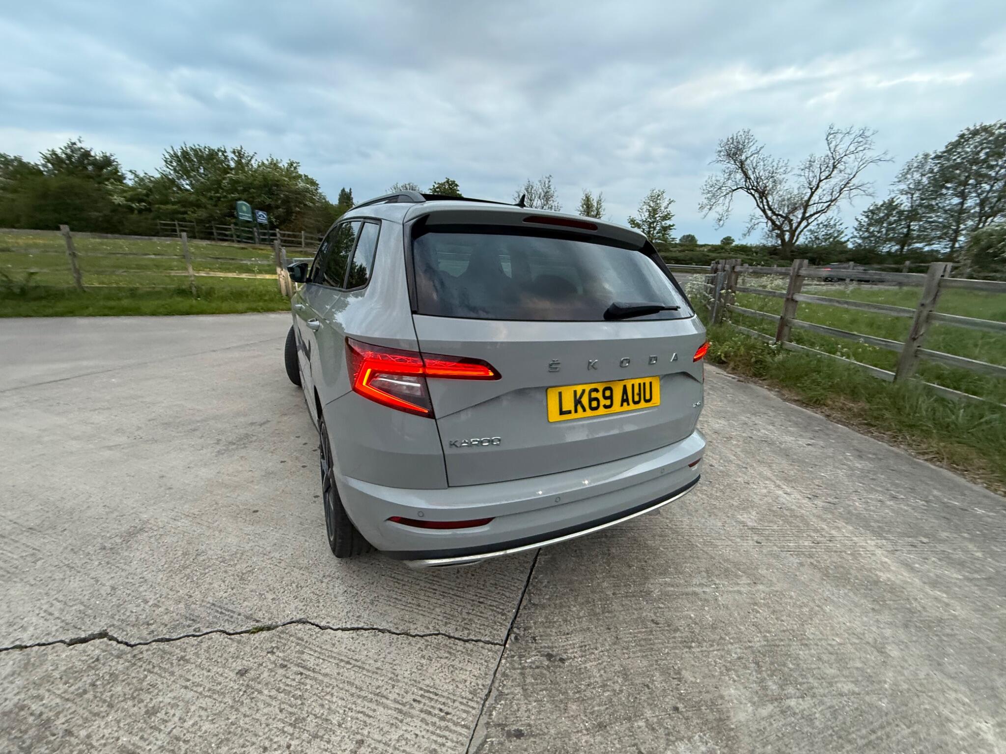 Skoda Karoq 2.0 TSI SportLine DSG 4WD Euro 6 (s/s) 5dr — photo 12 of 112