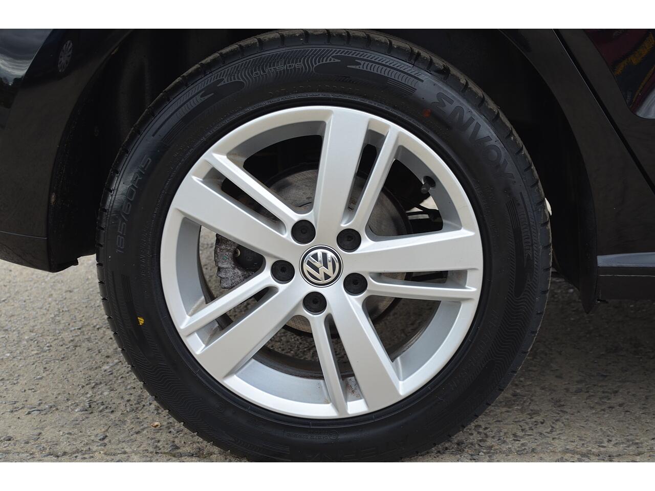 Volkswagen Polo view 39