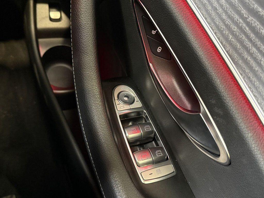 Mercedes-Benz E Class view 53
