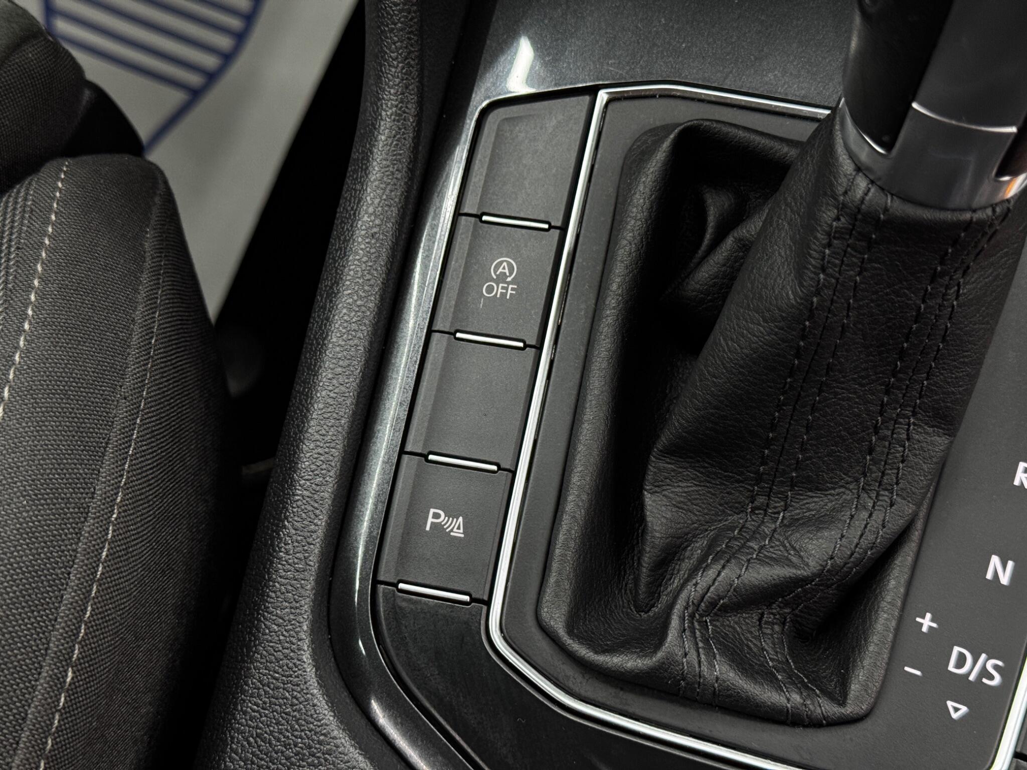 Volkswagen Tiguan Allspace view 29