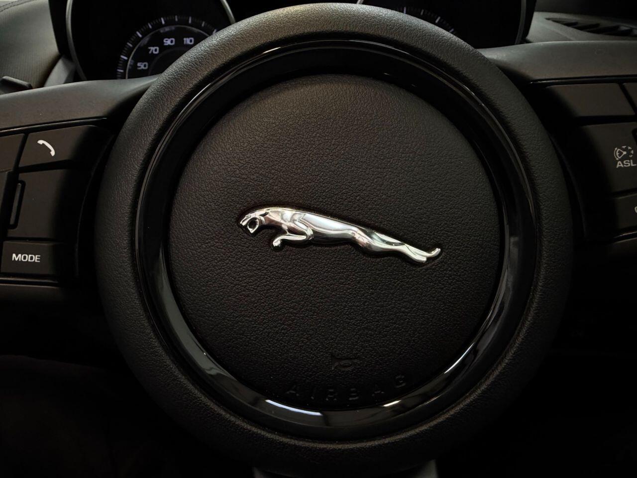 Jaguar F-Type view 25