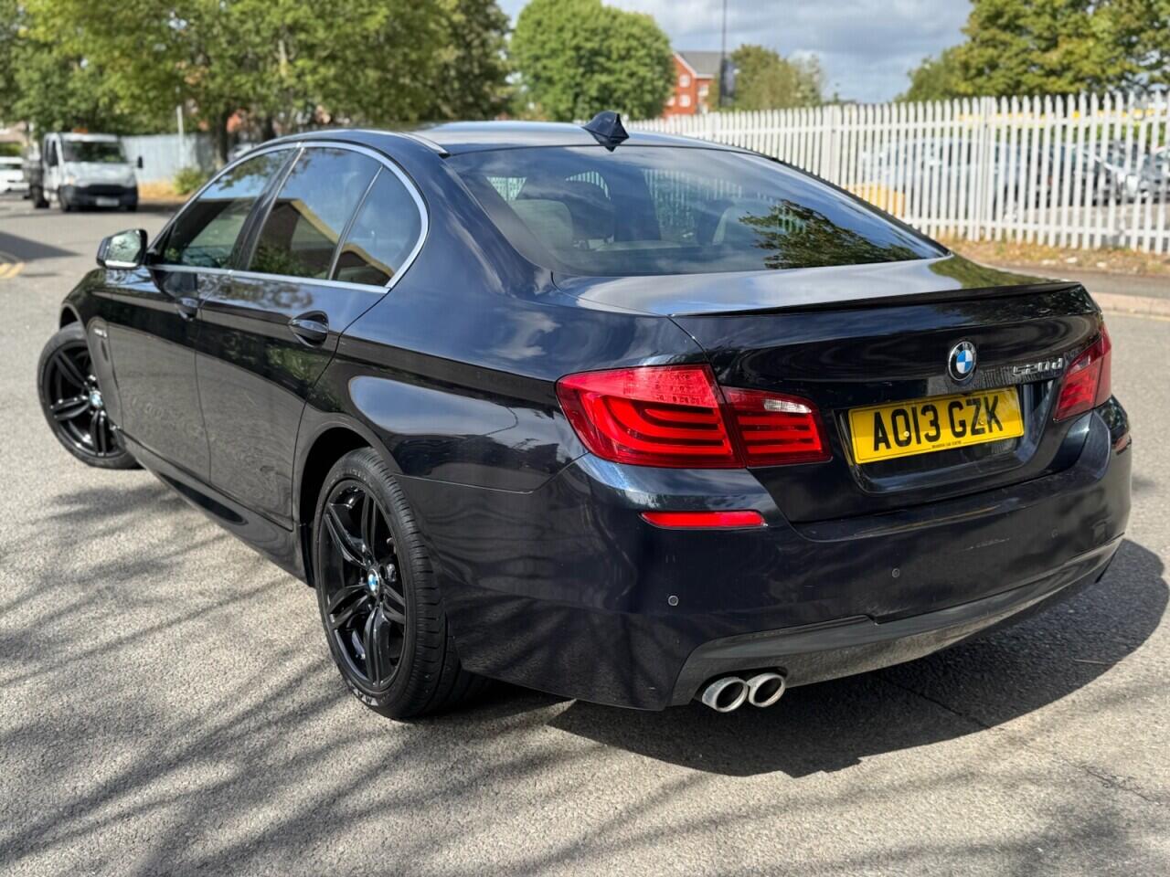 BMW 5 Series view 5