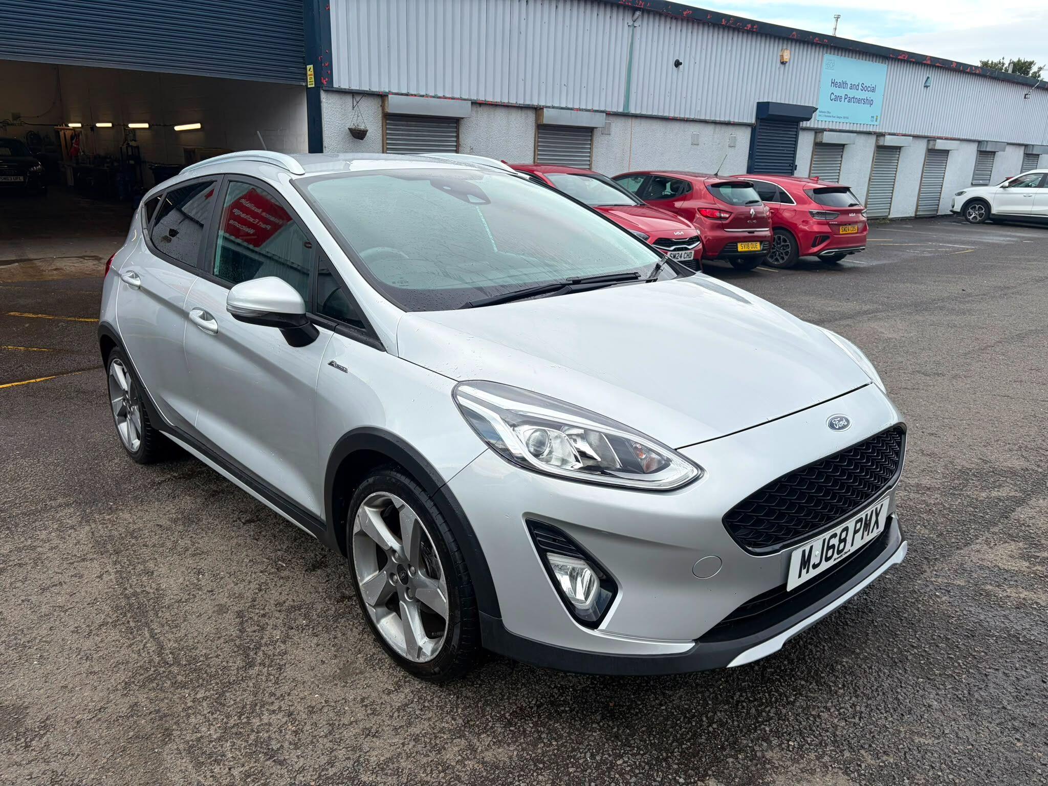 Ford Fiesta view 3