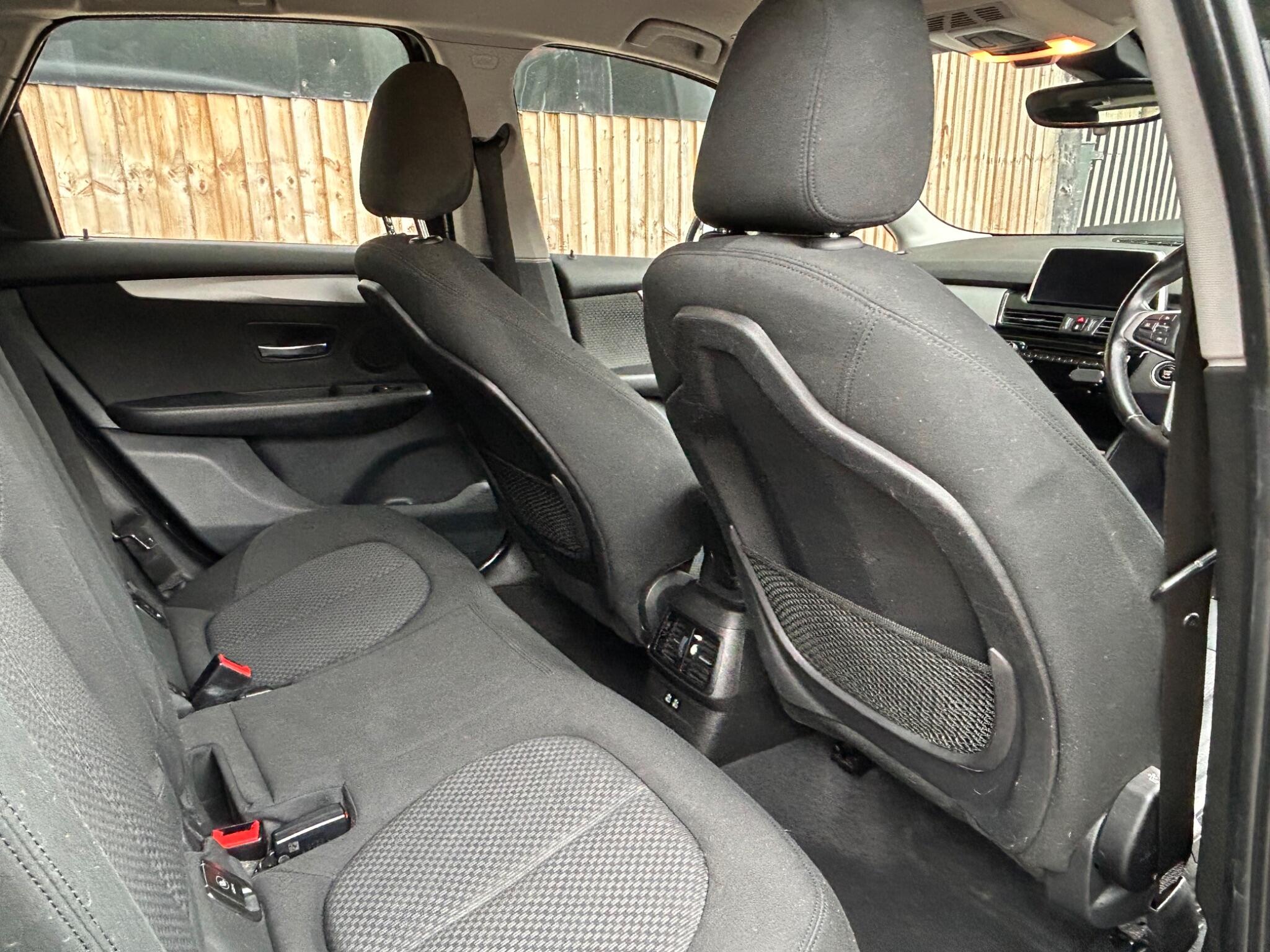 BMW 2 Series view 38
